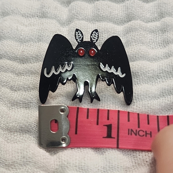 3 for $15/ 5 for $20 Pin- Mothman - Picture 4 of 4